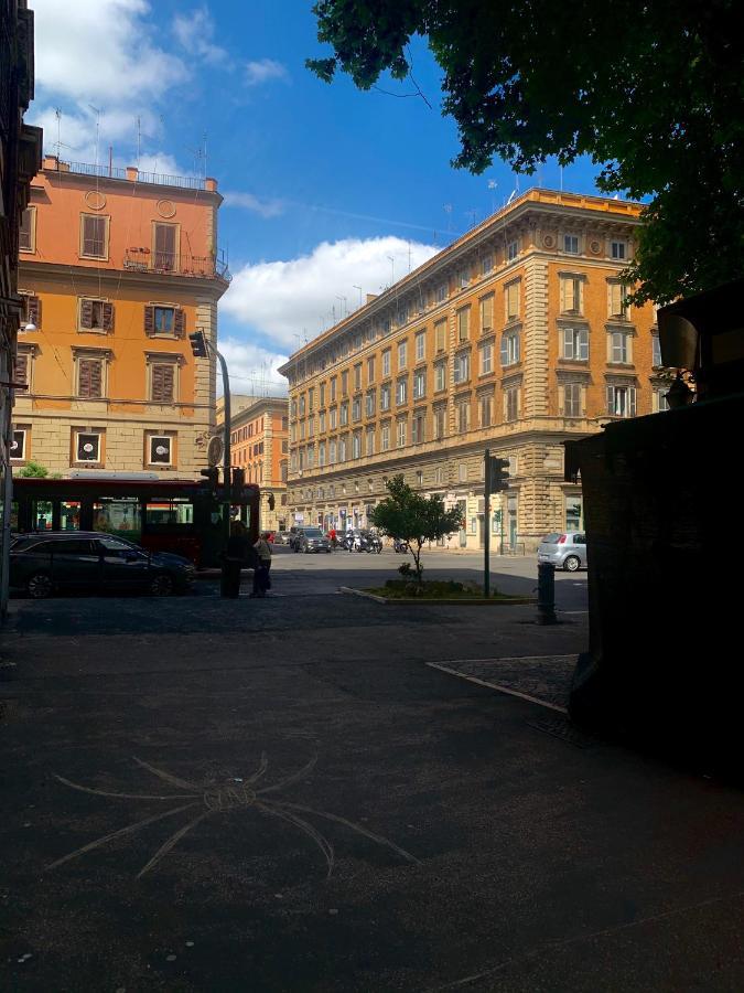 Vt Vatican'S Apartment Rome Exterior photo